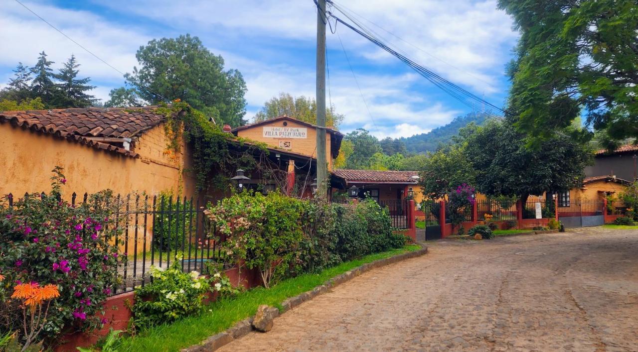 Villa Patzcuaro Garden Hotel Bagian luar foto